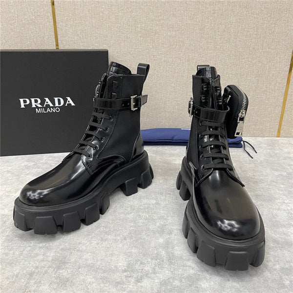 PRADA SNEAKER