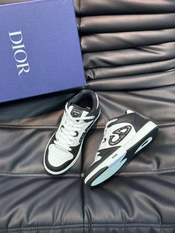 DIOR SNEAKER