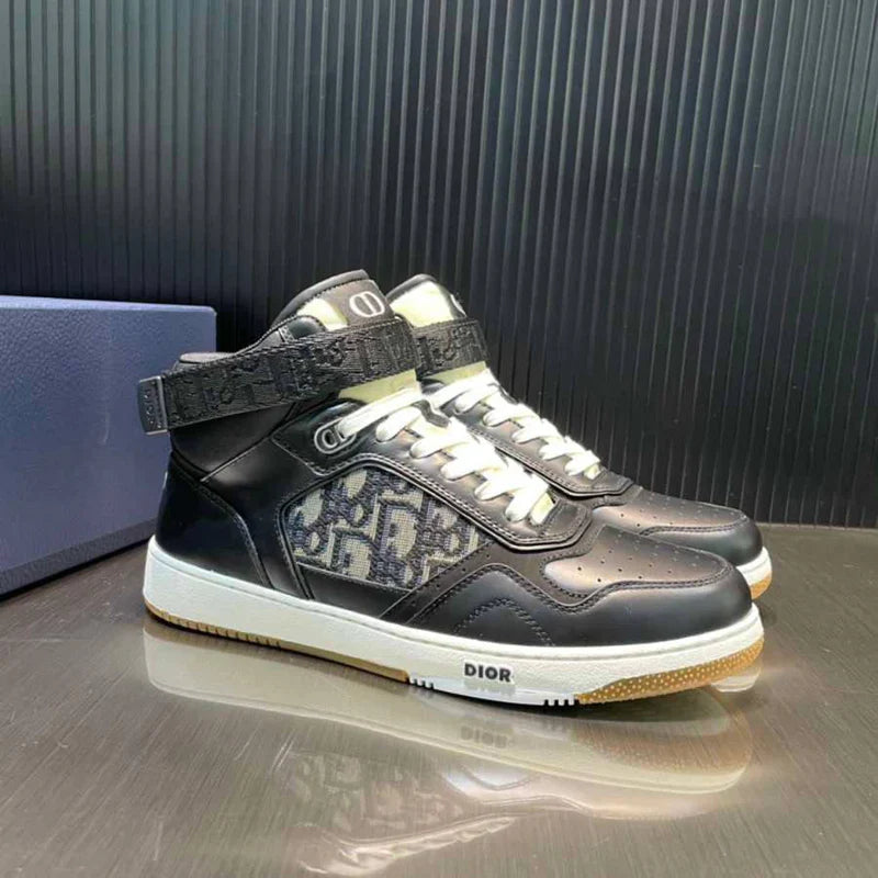 DIOR SNEAKER