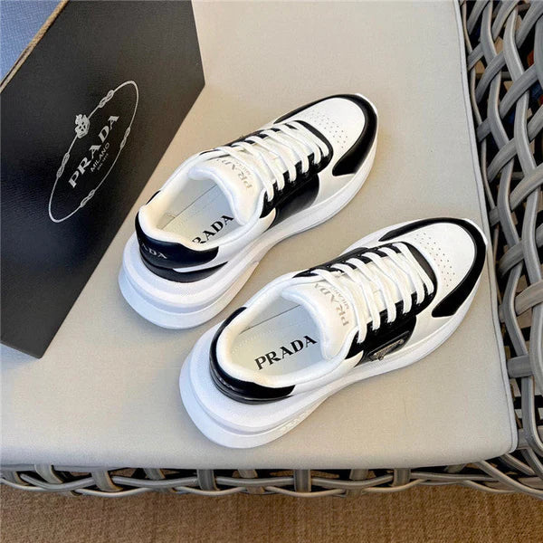 PRADA SNEAKER