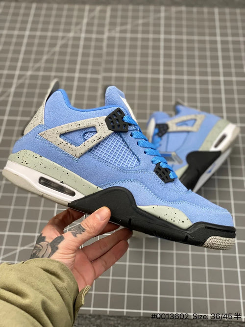 AIR JORDAN 4