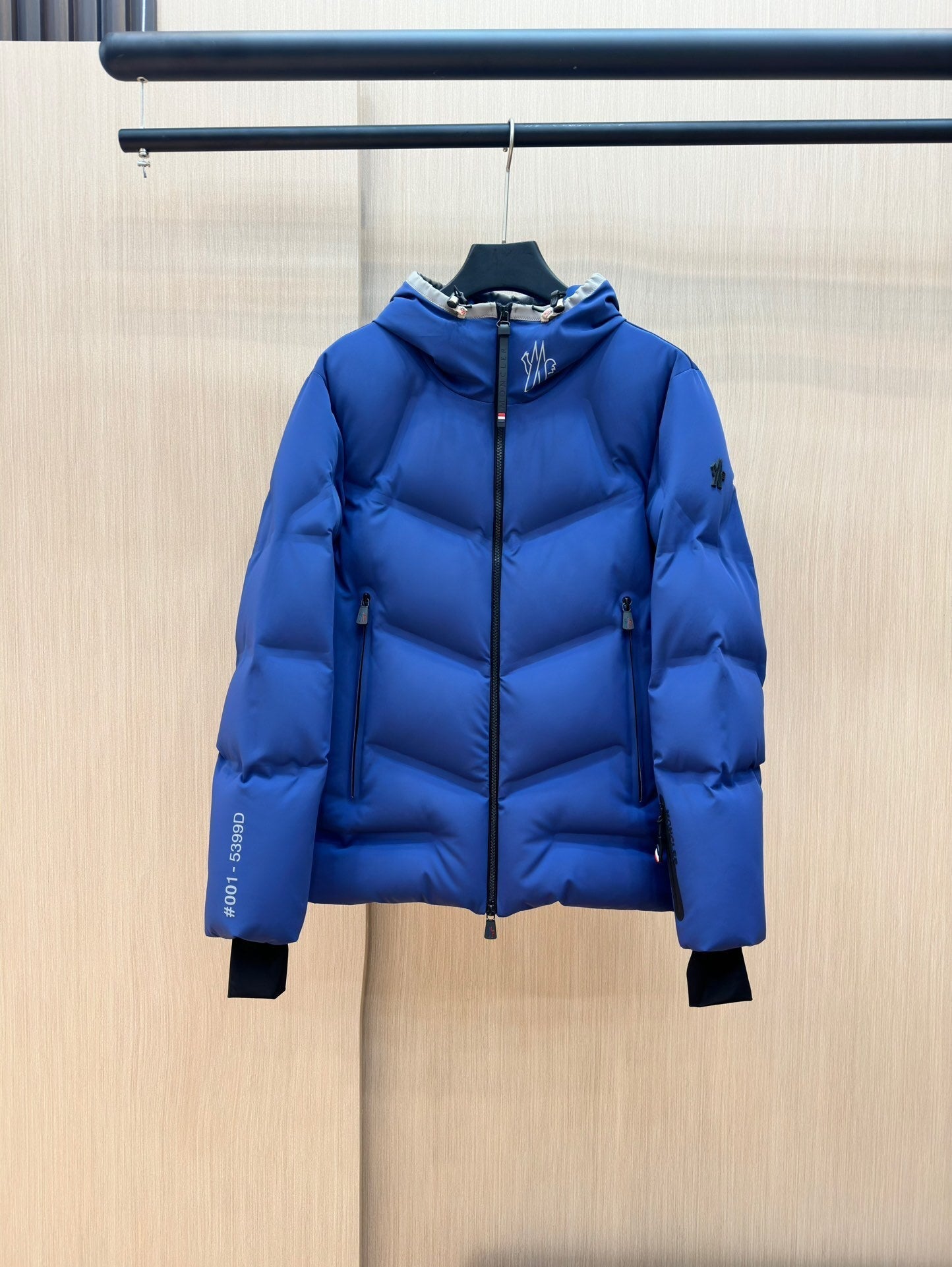 MONCLER