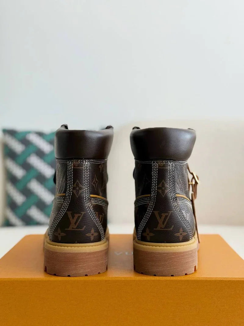 LOUIS VUITTON X TIMBERLAND
