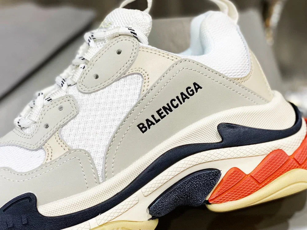 BALENCIAGA SNEAKER