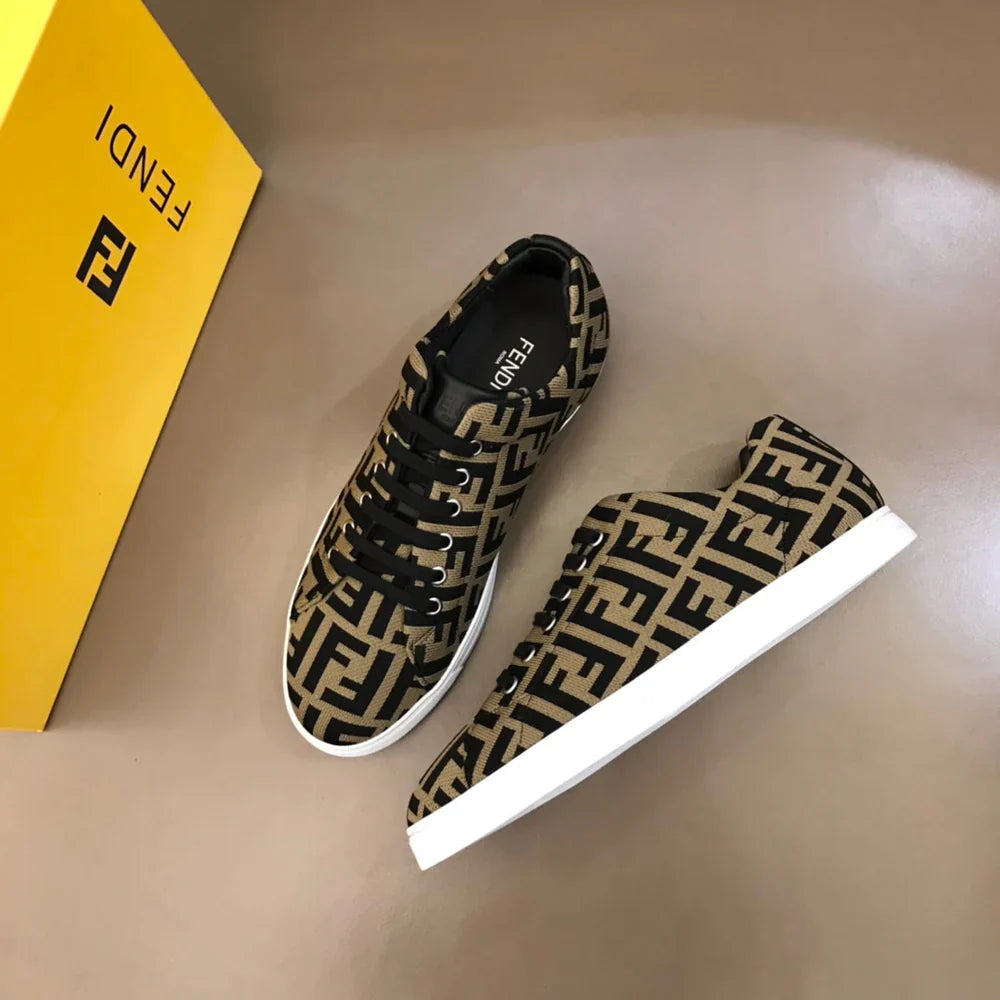 FENDI SNEAKER