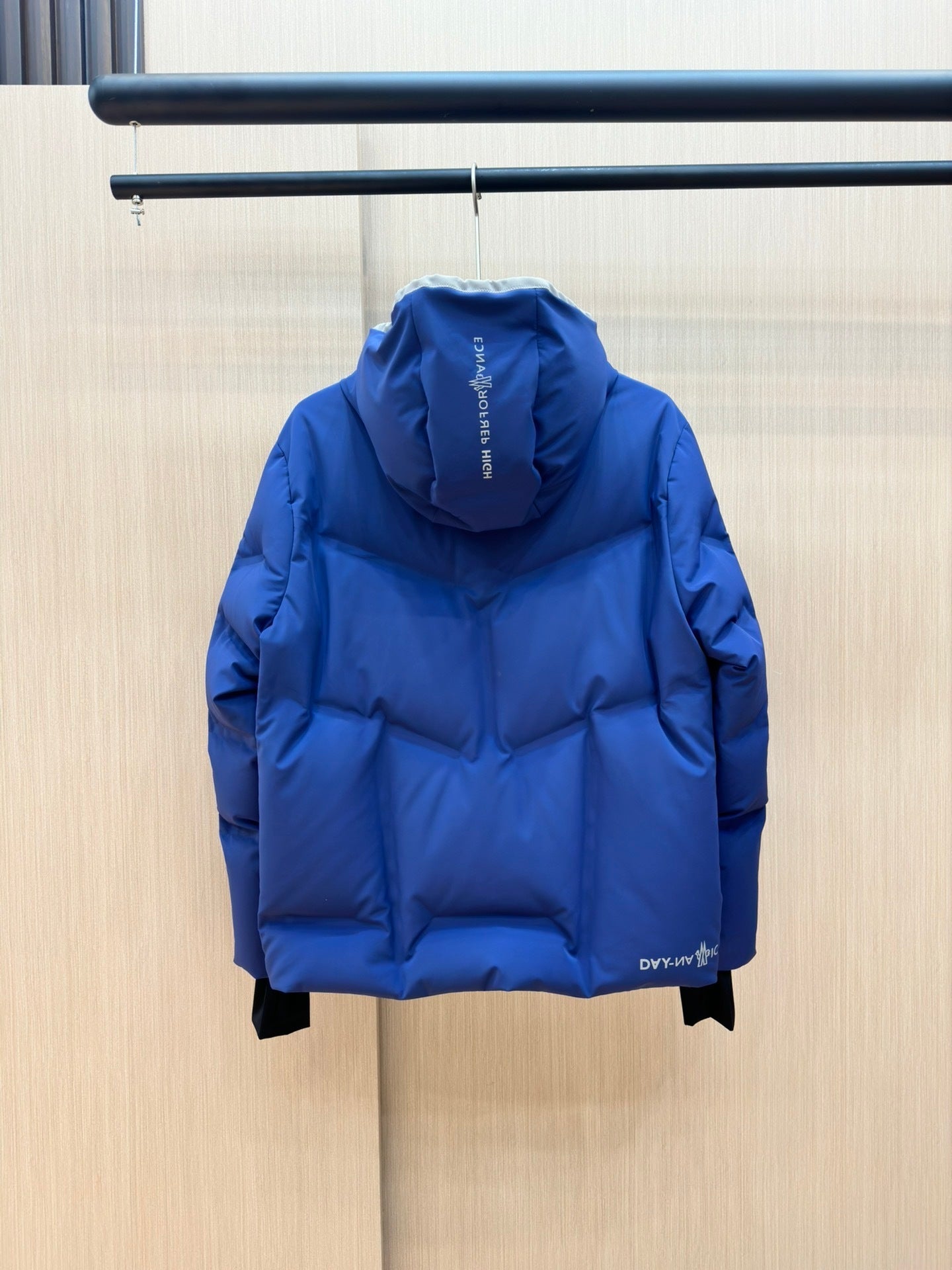 MONCLER